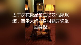 在打游戏时女友给我口交,打完游戏使劲操她