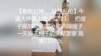 2021九月最新流出黑客破解家庭摄像头偷拍夫妻吃完晚饭不久上床过性生活