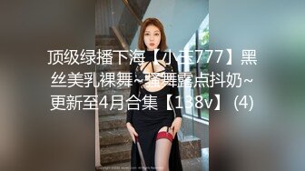 夫妻自拍 老公我不行啦 快操我 啊啊 快进去 骚妻能把自己紫薇到喷水