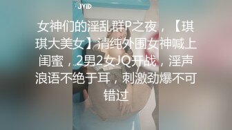 短发小少妇露脸酒店和单男直播做爱，无套啪v啪解锁各种姿势后入把火辣辣的精液射在屁股上