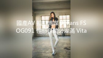 【新速片遞】  2023-7-21【凯迪拉克】漂亮按摩美女，尺度不大玩真实，按完脚骑在身上，隔着裤子磨蹭，掏出奶子揉